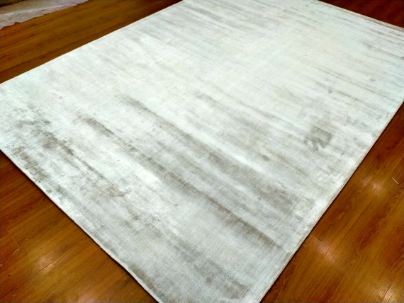 8'x10' | 9'x12' Rug |  Hand-Woven Prime Solid Pattern Cut Silver Color Solids Viscose Area Rug | Black Knight Rugs | Silver