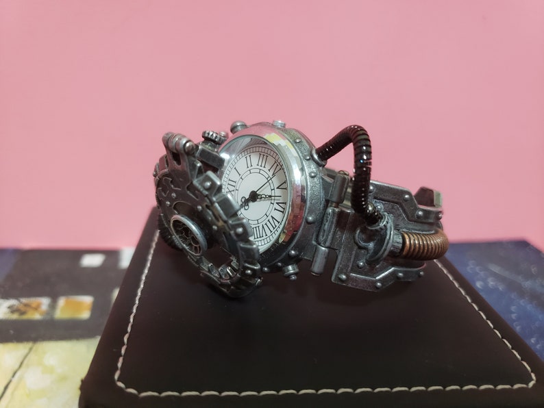 Jubiläumsgeschenk für Ihn, Steampunk Uhr, personalisierte Uhr, mechanische Uhr, Trauzeugen Uhr, Herrenuhr, Geschenk für Papa Bild 5