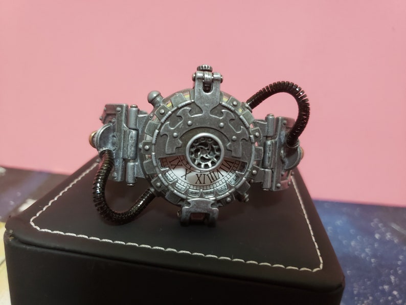 Jubiläumsgeschenk für Ihn, Steampunk Uhr, personalisierte Uhr, mechanische Uhr, Trauzeugen Uhr, Herrenuhr, Geschenk für Papa Bild 6