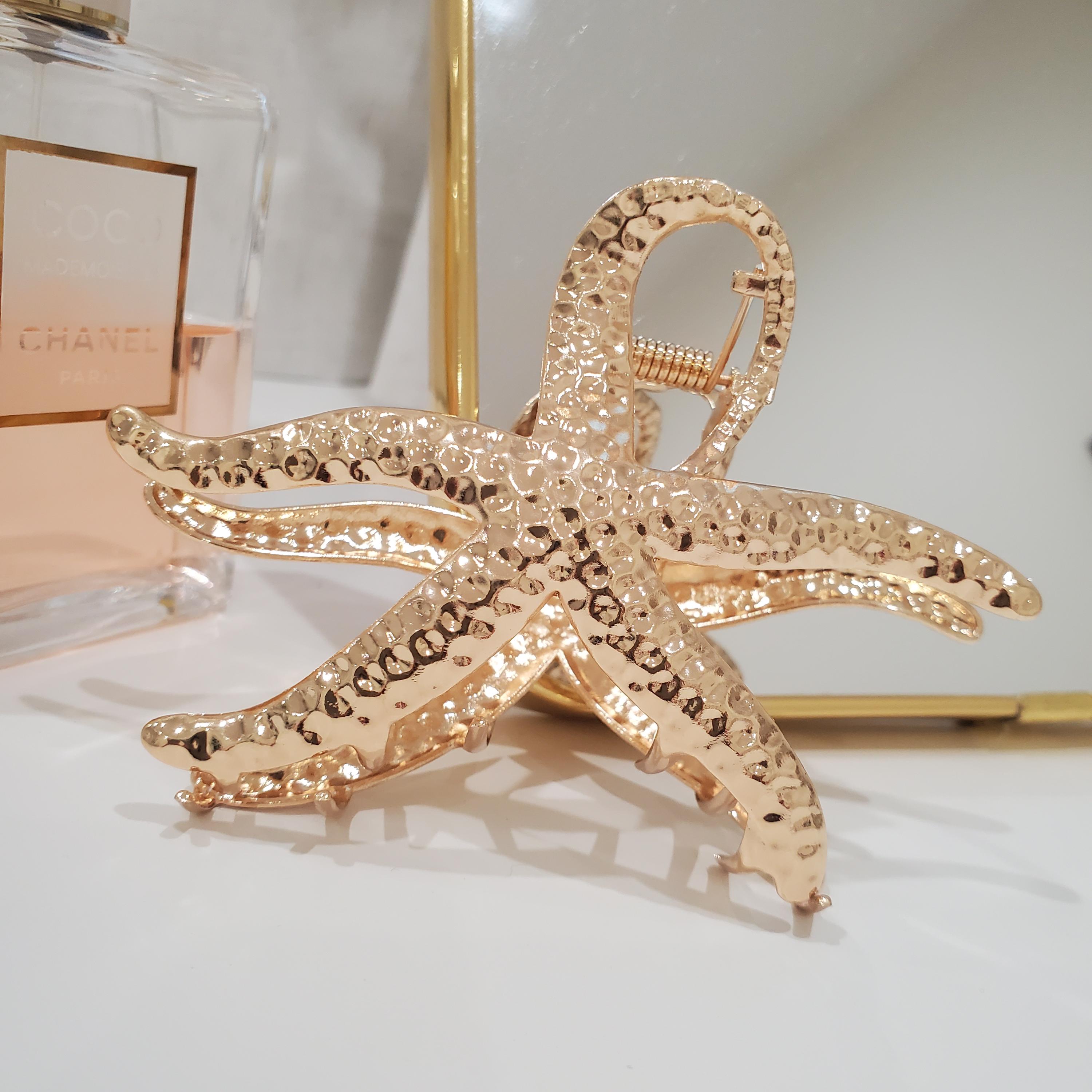 Golden Starfish Hair Claw Clip: Hammered Metal, Beach 