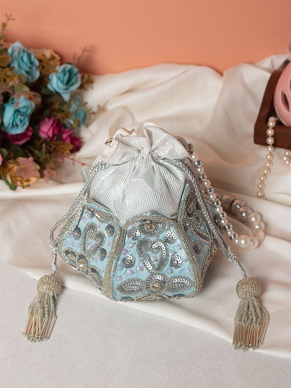 Buy Shakuntla Vintage Women Gift Bridal Bag Brass Metal Clutch Sling Bag  Indian Ethnic Antique Clutch Online at Best Prices in India - JioMart.