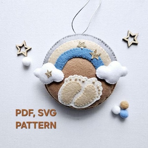 Patrón de costura de huellas de bebé PDF SVG, Adorno personalizado DIY, Arcoíris, Letras del alfabeto, Primera Navidad del bebé, Regalo de fieltro para mamá