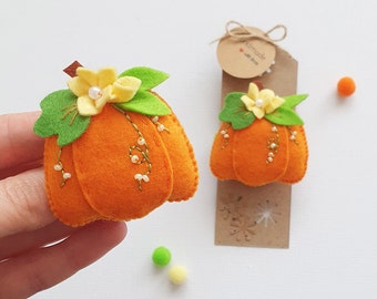 Handmade Pumpkin Hair Tie, Girls Hallowen accessorie party, Fall felt pumpkin hair clip for girls gift, Thanksgiving orange pumpkin hair tie