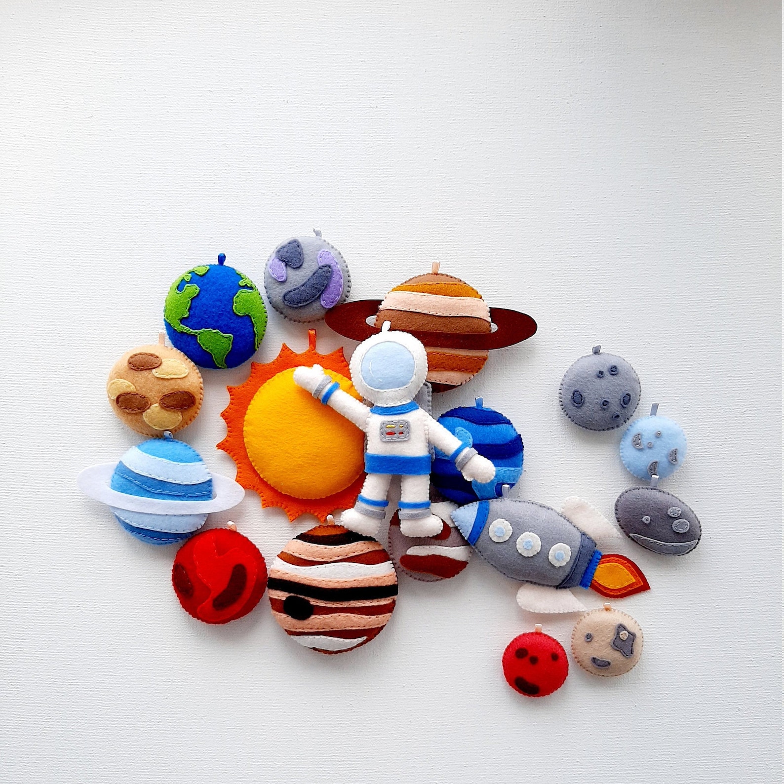 Felt solar system planets with dwarf planets set Stuffed | Etsy