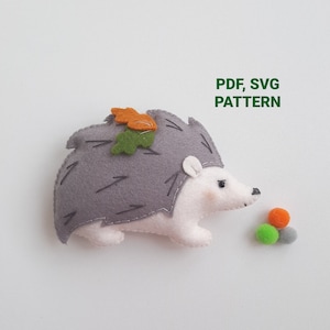 Modello da cucito in feltro riccio, modello PDF SVG di animali del bosco, bosco mobile per bambini, ornamenti natalizi