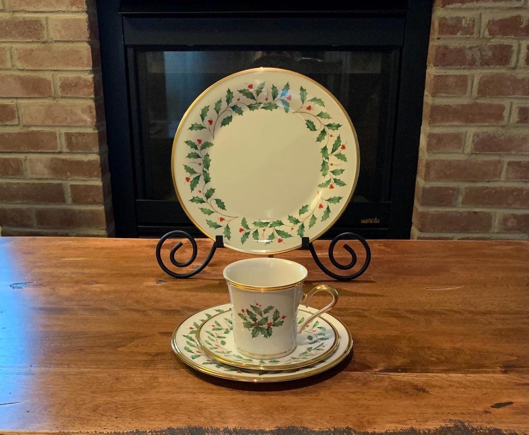 Lenox アンティーク Lenox Dimension Collection Holiday Pattern 4-piece Place Setting