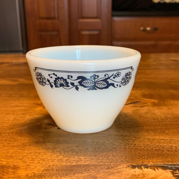 Vintage Corning Old Town Blue Pattern Sugar Bowl - Excellent Condition