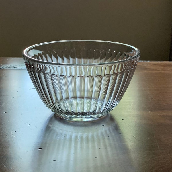 Vintage Pyrex Clear Ribbed Mixing Bowl - No Tint - #7401-S -750 ml (3 Cup) - Excellent Condition