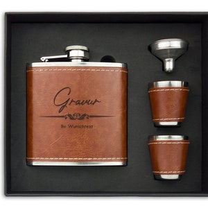 Flachmann mit Gravur in Leder Einfassung | 170 ml inkl. Geschenkbox, Trichter und Becher | ideal als Trauzeugengeschenk