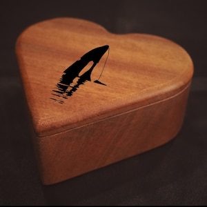Orca whale trinket box / Sealife gift box / Whale lover jewelry box