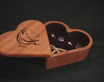 Horse lover jewelry box / Personalize it / Trinket box / Horse lover / Special gift /