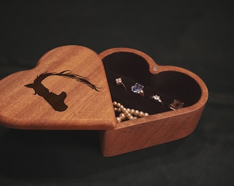 Horse lover Special gift / Horse gift jewelry box / personalize it free!