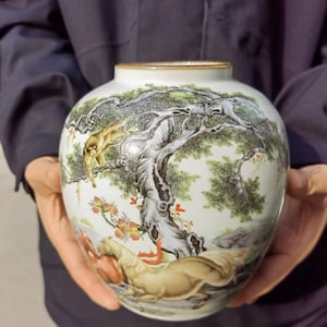 白磁の馬の絵柄の陶器花瓶 Porcelain horse vase - Etsy 日本
