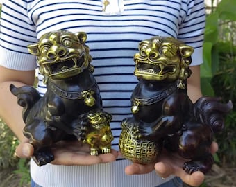 A pair Brass lion Foo Dogs statue Lucky animal figures fengshui peking fu dog lion power ornament,fine desk decoration lovely sculpture P719