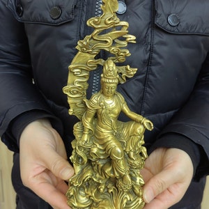 Miedziana statua Buddy na zewnątrz, regał na książki ołtarzowe, biurko przynosi szczęście i zdrowie, dekoracja medytacyjna, sztuka ścienna Buddy, sztuka jogi, dekoracja Buddy P570