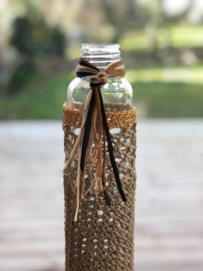 Soliflore long-haired A CAMPAGNE dressed in polished linen and raffia vase