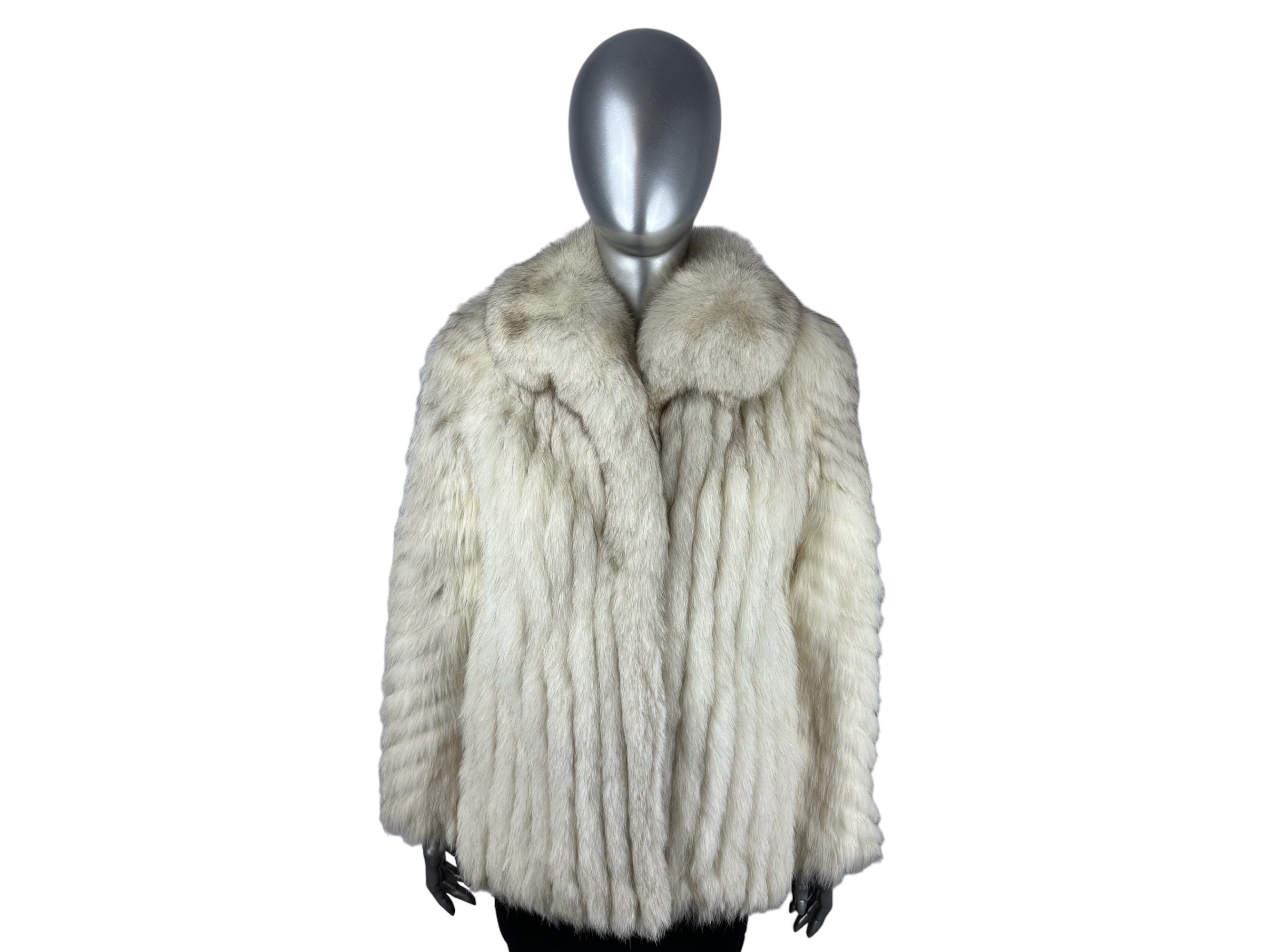 BLUE FOX Jacket, SAGA Fox, Size S, Certified Vintage Fur W/storage Bag and Appraisal - Etsy BLUE FOX Jacket, SAGA Fox, Size S, Certified Vintage Fur W/storage Bag and Appraisal - Etsy