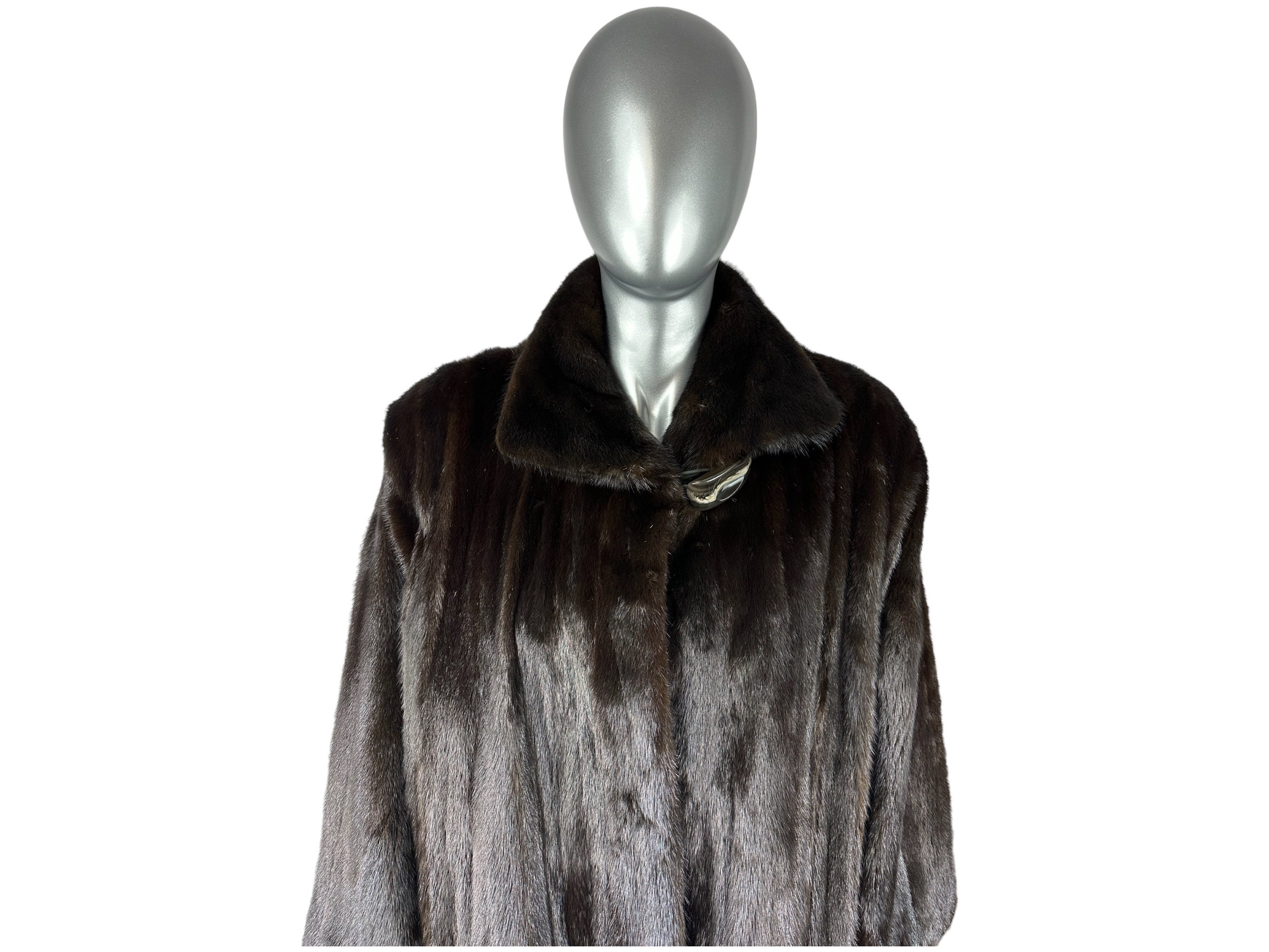 牧場ミンクベビーカー、メスの毛皮、PIERRE BALMAINデザイナー、XXXL