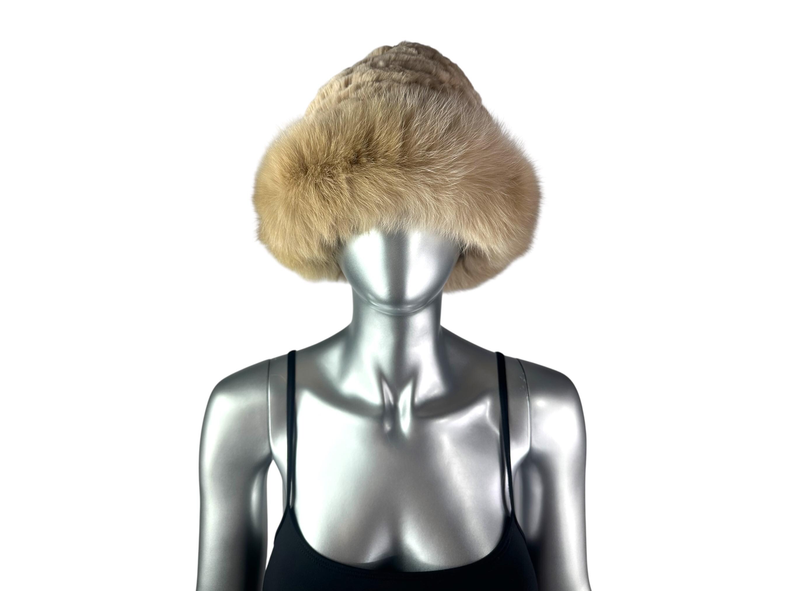 Beige Knitted REX RABBIT Hat W/beige FOX Trim, One Size 22  display picture 1