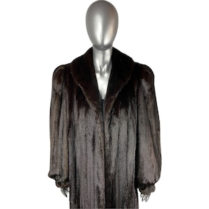 RANCH MINK COAT, Female Pelts, Size M, Certified Vintage Fur, w/Storage Bag and Appraisal