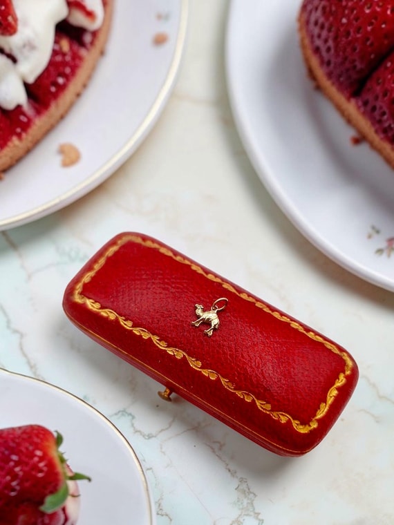 Tiny Tiny Tiny Camel Charm - image 1