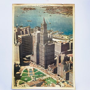 Large Vintage 1950s Double Sided French Educational Poster feat. Manhattan and its Skyscrapers / NYC Skyline