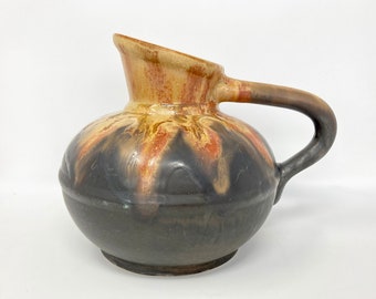 Jarra de cerámica artística vintage hecha a mano, firmada por el artista, cerámica de estudio