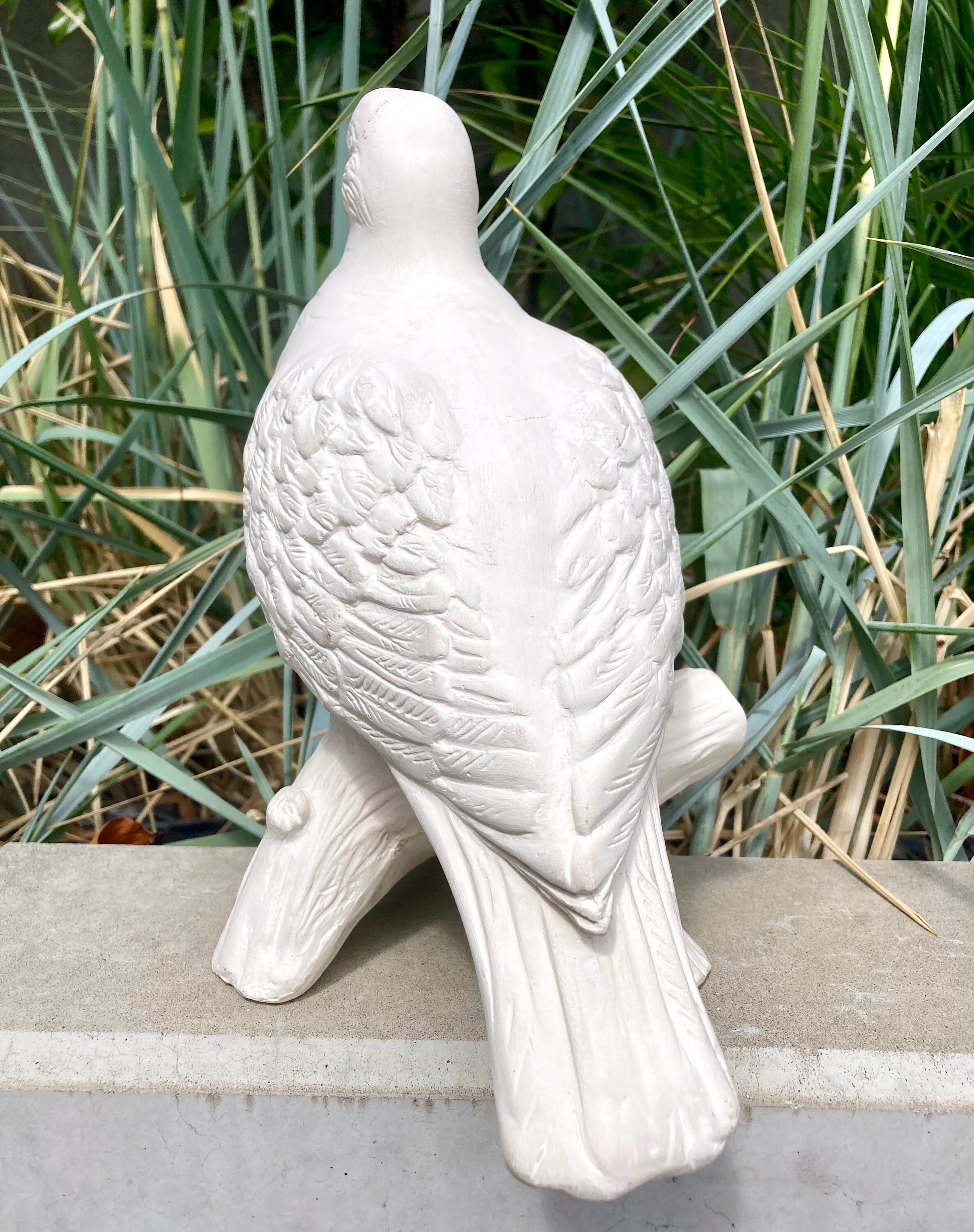 ヴィンテージ フランス製 陶器製 鳩：実物大 成型 白い鳥の