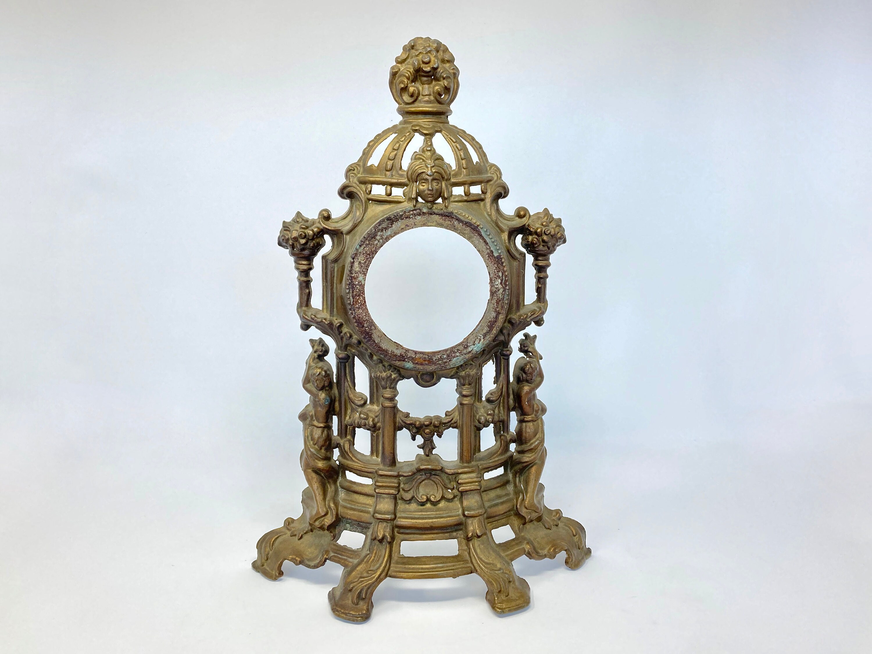 Cadre Antique Français en Laiton Pour L'horloge Religieuse de Pendule