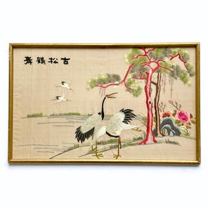 Bordado de seda vintage enmarcado: arte mural asiático de grullas bordado a mano