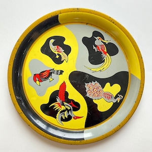 Vintage 1960s French Metal Tray with Birds, Round Serving Tray, Vintage Barware, Decorative Mid-Century Kitchen Tray