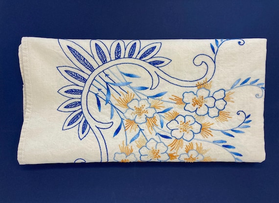 フランスヴィンテージ テーブルクロス　ハンドワーク　刺繍 フランスヴィンテージ テーブルクロス ハンドワーク 刺繍 - メルカリ