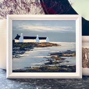 Pequena pintura a óleo original francesa vintage da costa oceânica da Bretanha, paisagem marinha emoldurada com casas, litoral francês acidentado