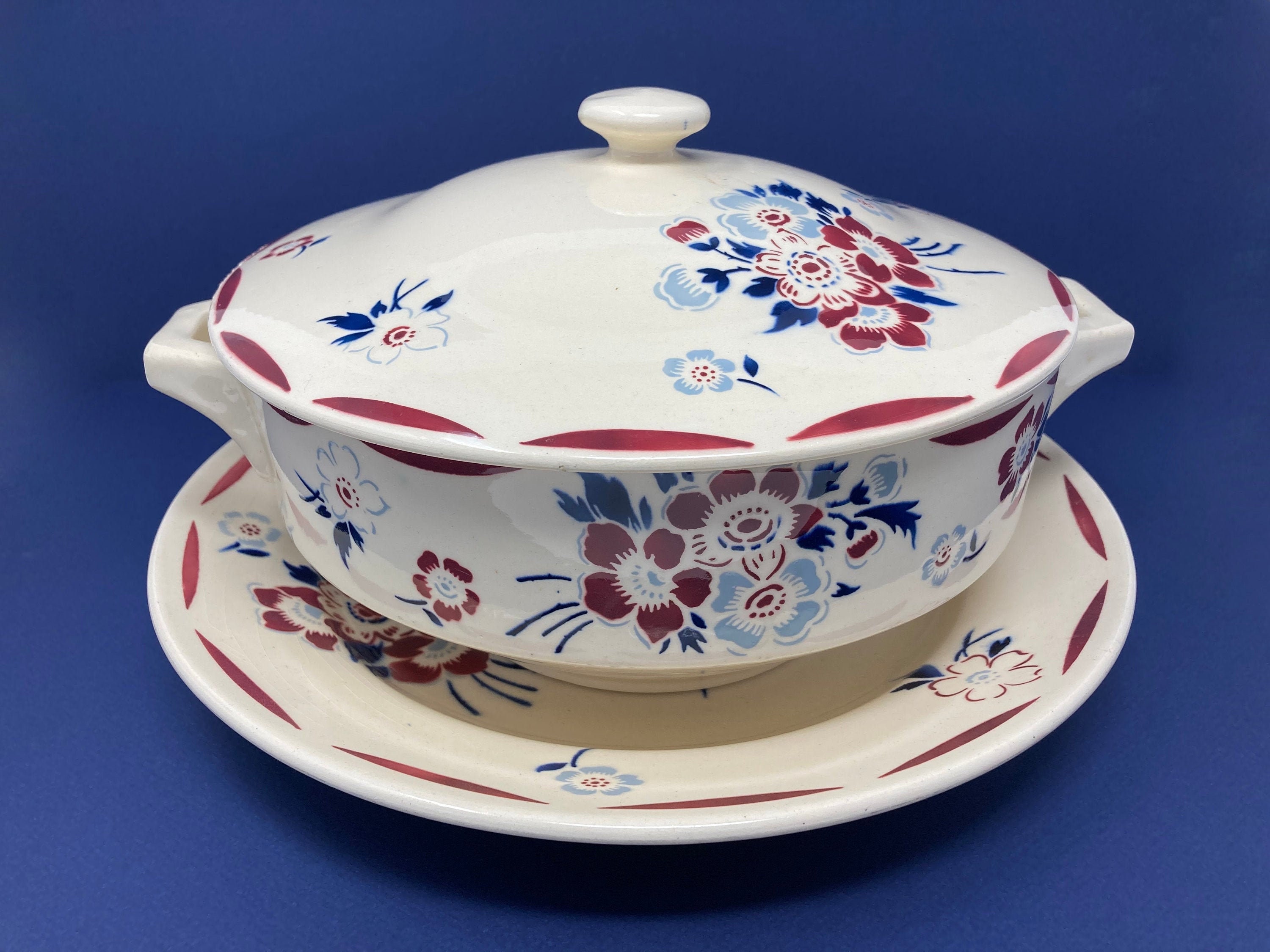 Vintage Années 1940 Français Tureen avec Assiette de Service Par K&g Luneville Evreux Modèle