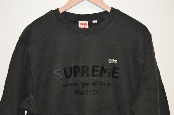 Supreme sweatshirt india hotsell