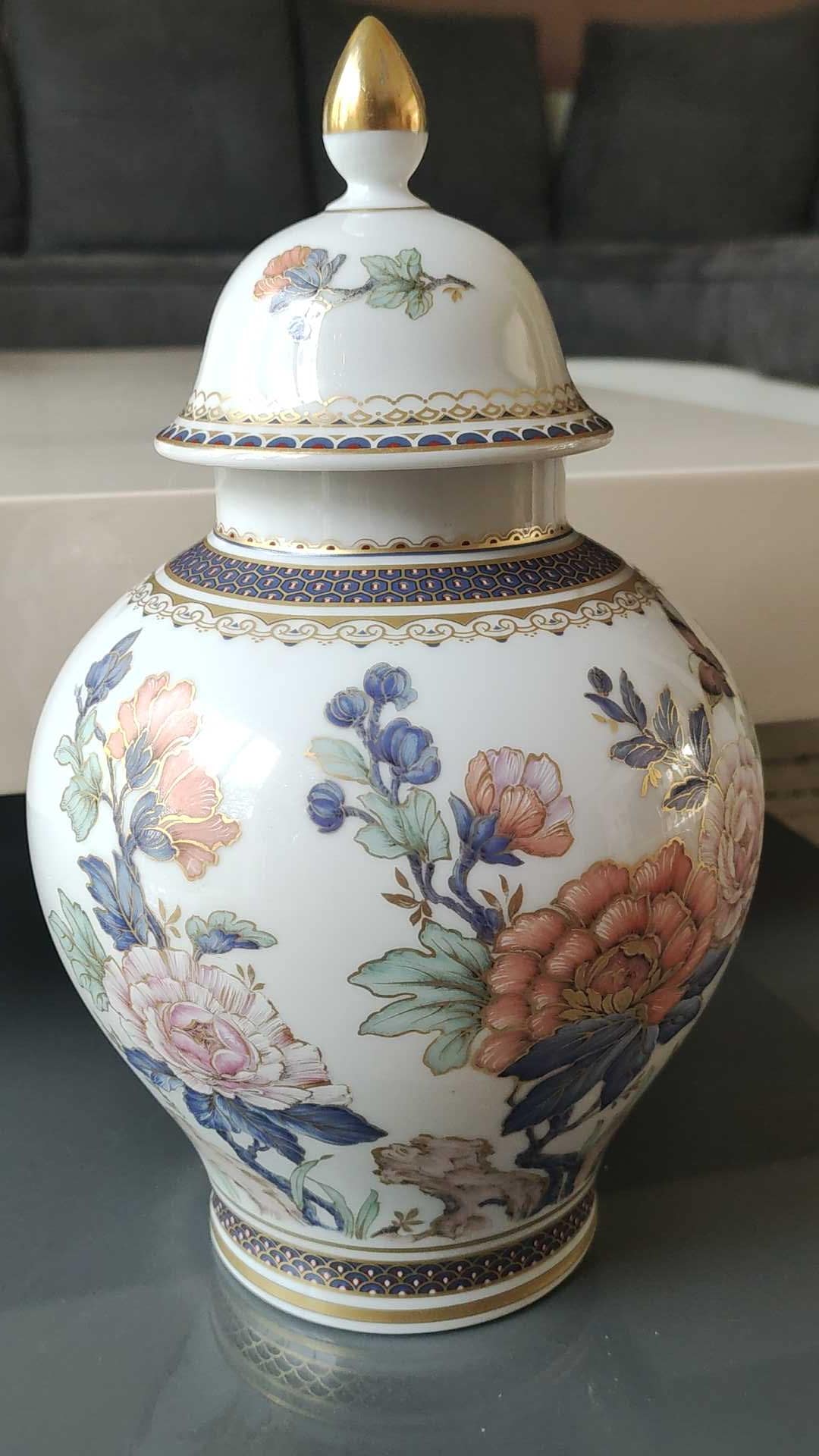 Large Potiche/tea Pot/ginger Pot/lidded Vase, Porcelain in Asian Style - Manufacturer AK Kaiser Duchesse/signed Nossek