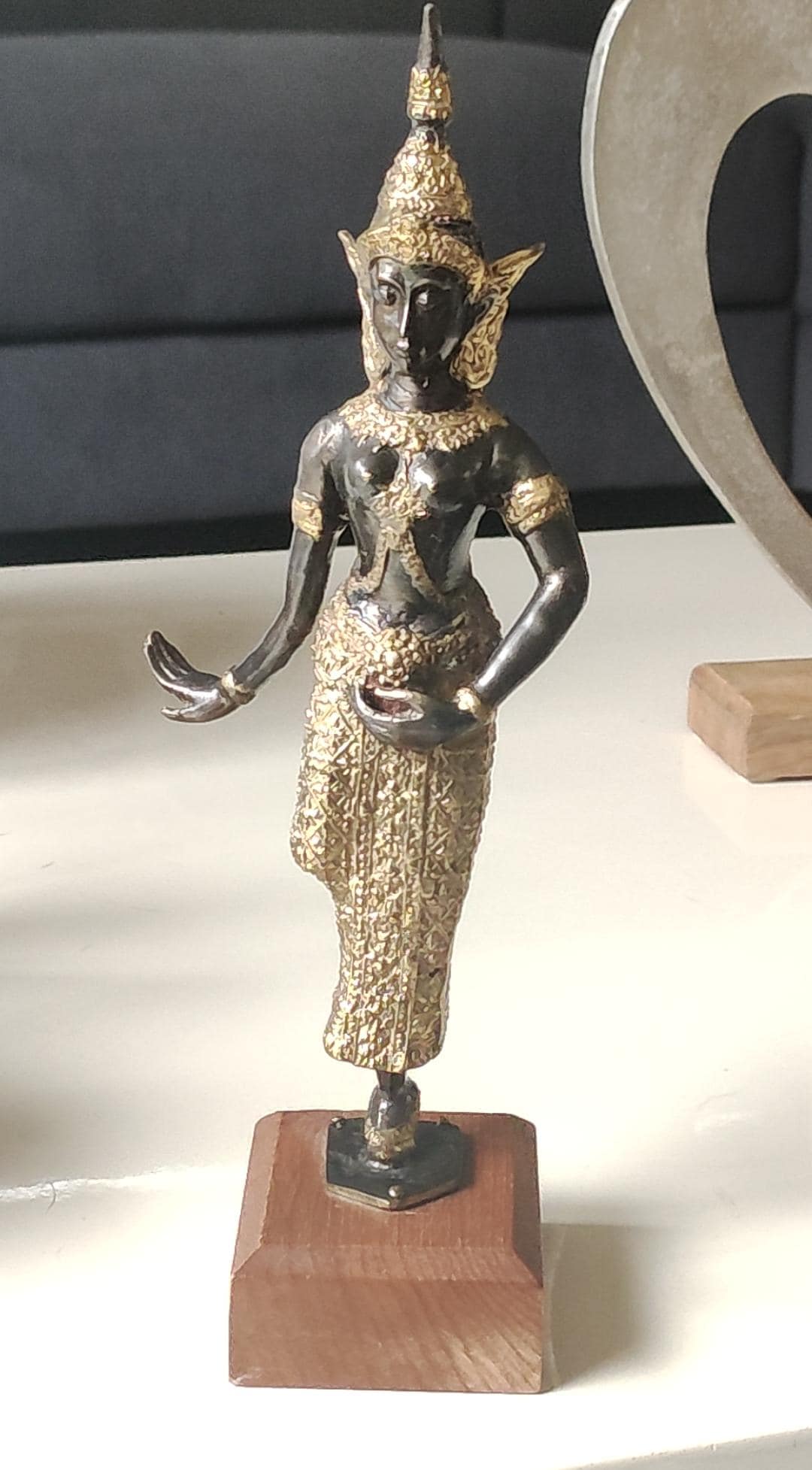 タイ舞踊　踊り子像　仏像　アート Bronze thai dancer - Etsy 日本