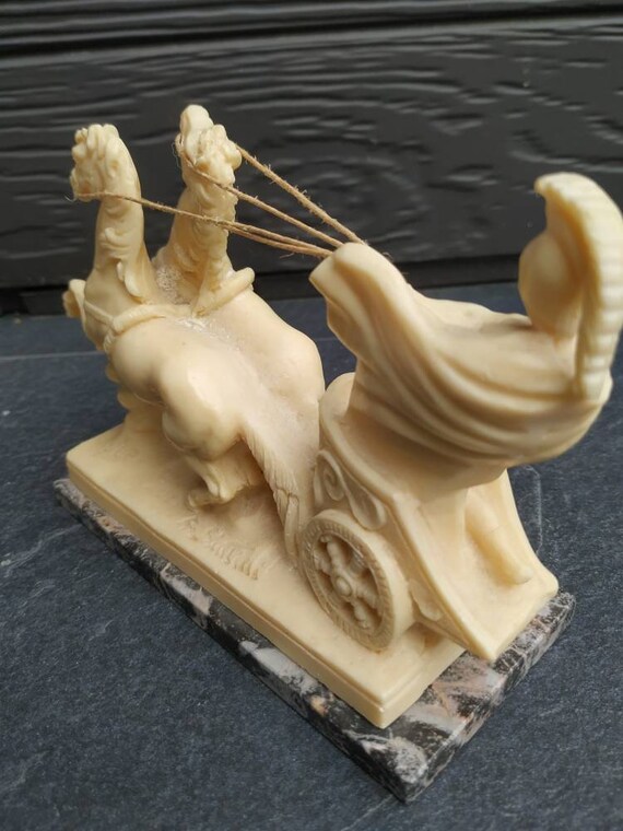A. Santini 騎馬戦士像 合成大理石風 彫像 置物 Vintage A. Santini Sculpture Soldier on the Horse - Etsy