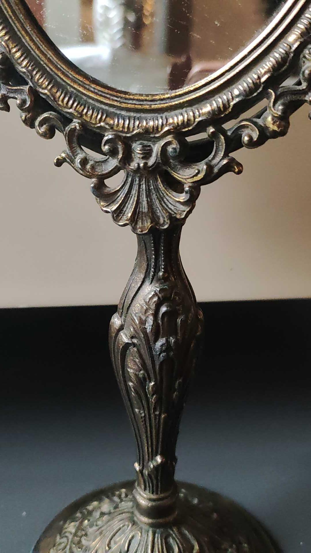 Miroir Psyché de Style Néoclassique en Laiton - Barrois Antiques