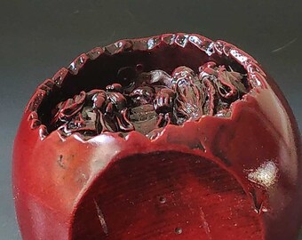 神話の割れた卵の彫刻/中国の 3 人の賢者/幸福の 3 つの星 - ワイン