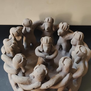 Sculpture/Traditional Mexican Art/Important Scene of a circle of 10 Aztec/Mayan figures, of Pre-Columbian inspiration. Terracotta