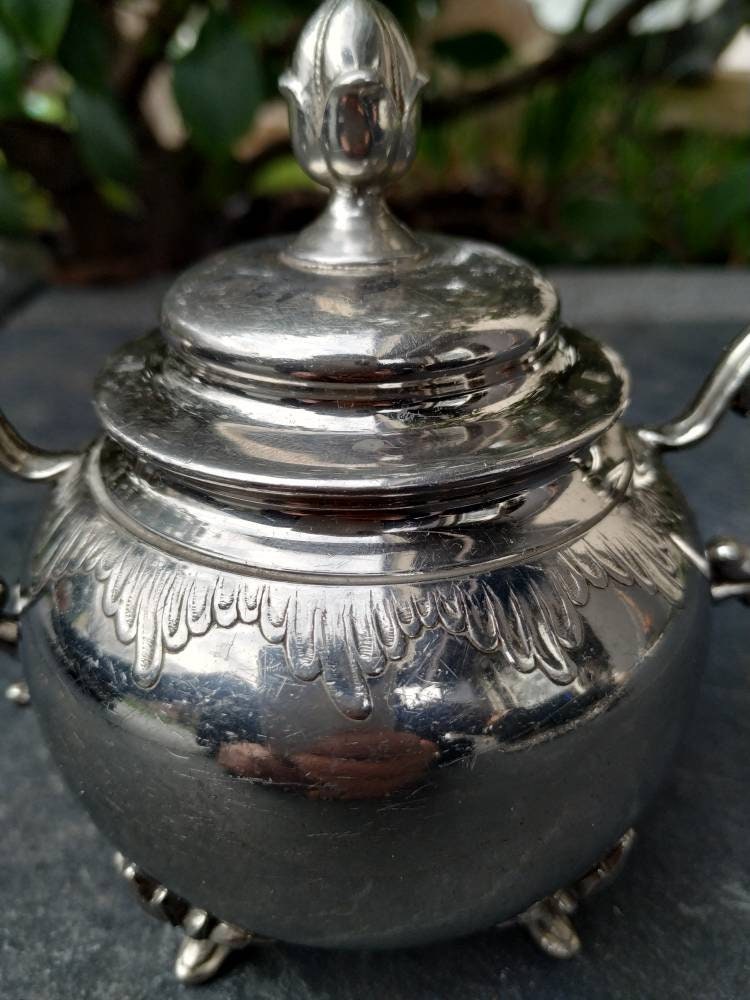 Sucrier Vintage en Métal Argenté. Années 1900/1910. Signé Gerhardi & Co. 1721 Sous Le Dessous | Voir
