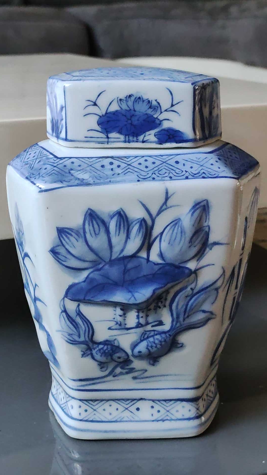 Lot De 5 Assiettes Japonaises Vintage Blanc Et Bleu - Motif Poisson Fugu Peint