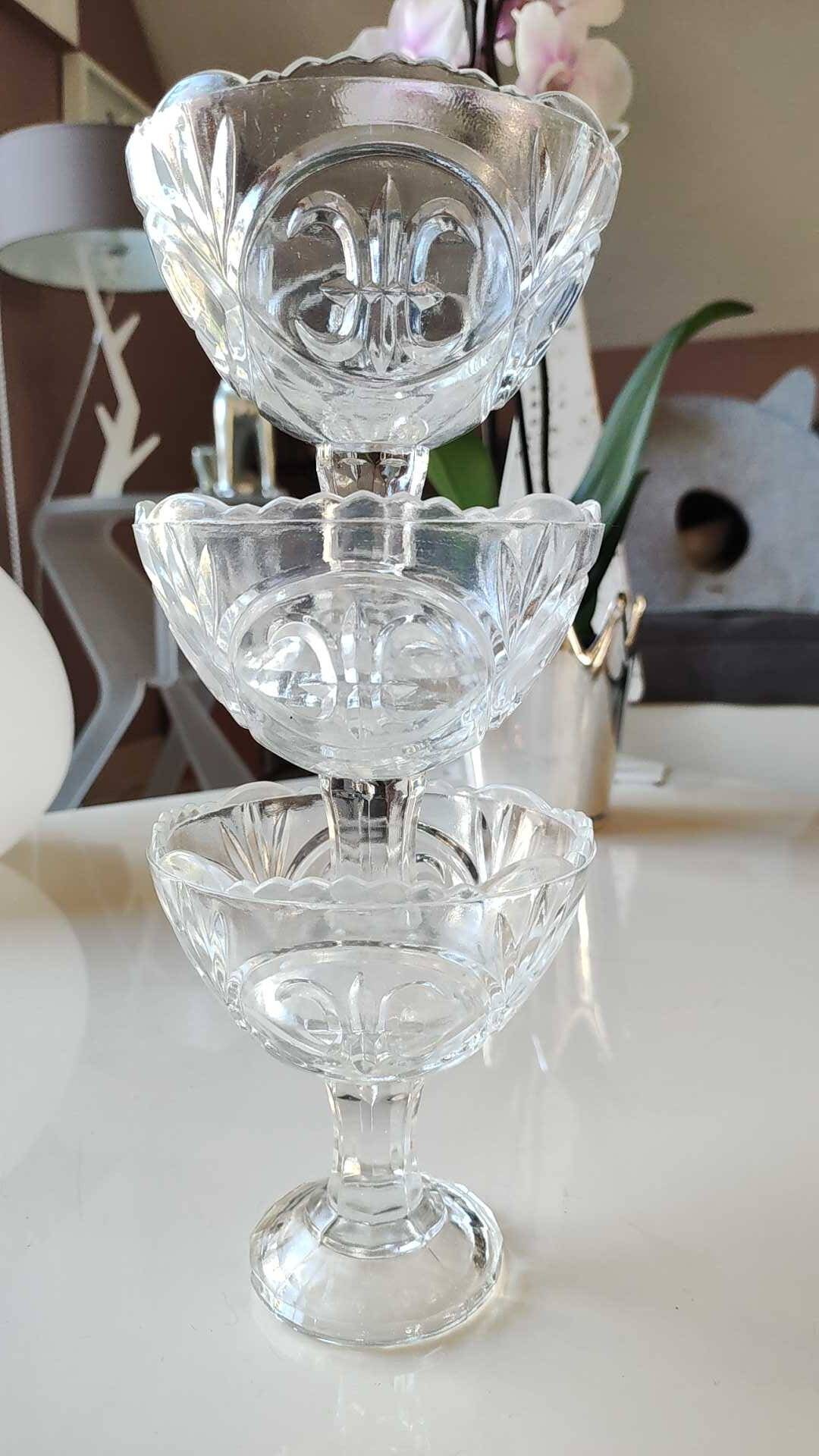 Lot De 4 Coupes à Glace En Verre Moulé Transparent - Occasion