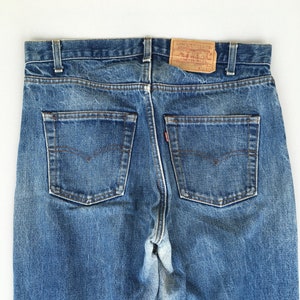 Size 32x31 Vintage Levis 505 Women&#39;s Jeans High Waisted 90s Levis Faded Denim Blue Jeans Levis 505 Distressed Mom Jeans Levis 80s Jeans W32