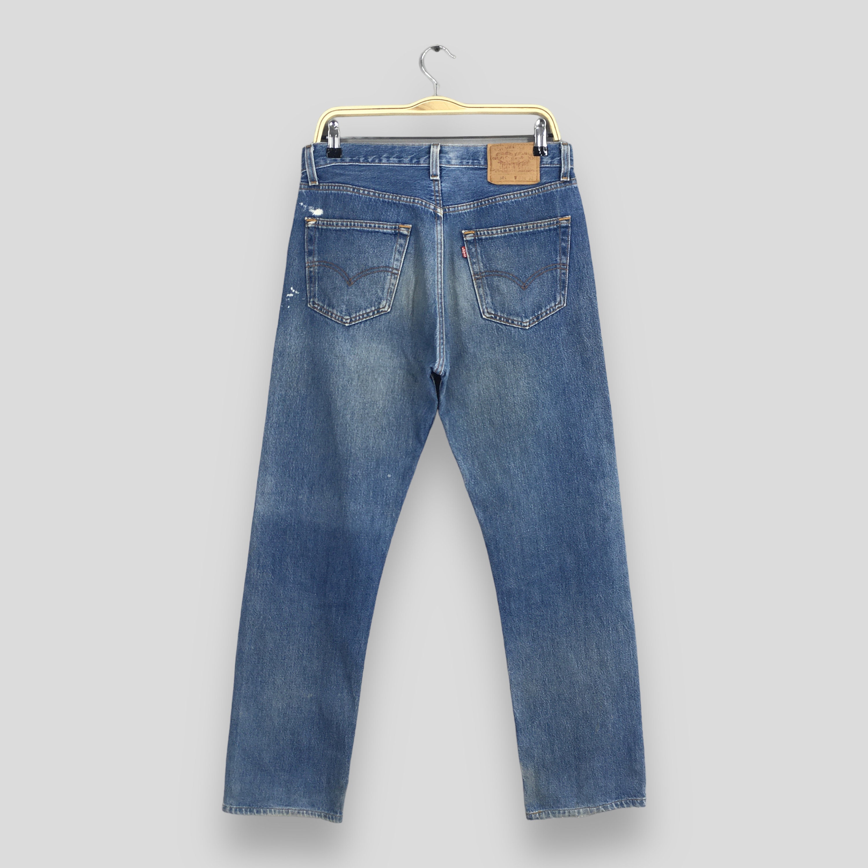 Size 31x29.5 Vintage 90s Levi's 501 Faded Blue Jeans Light Wash