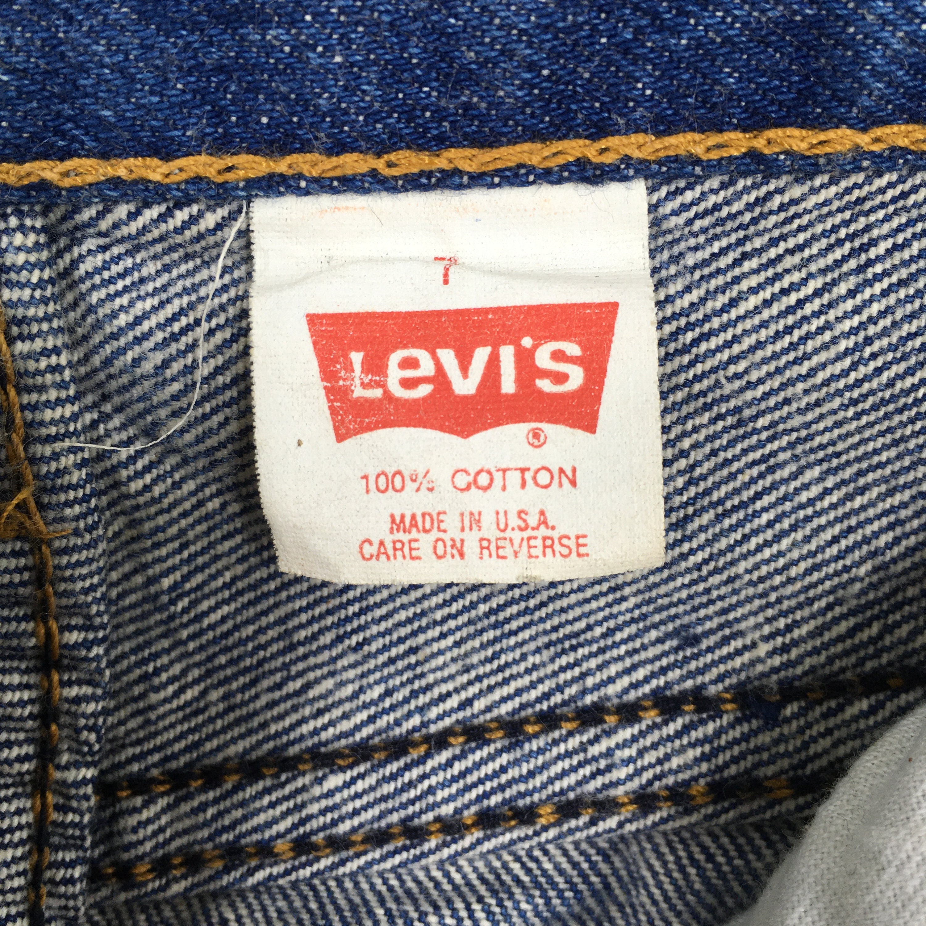 Size 23x31 Vintage 90s Levi's 501 Faded Blue Jeans Light Wash
