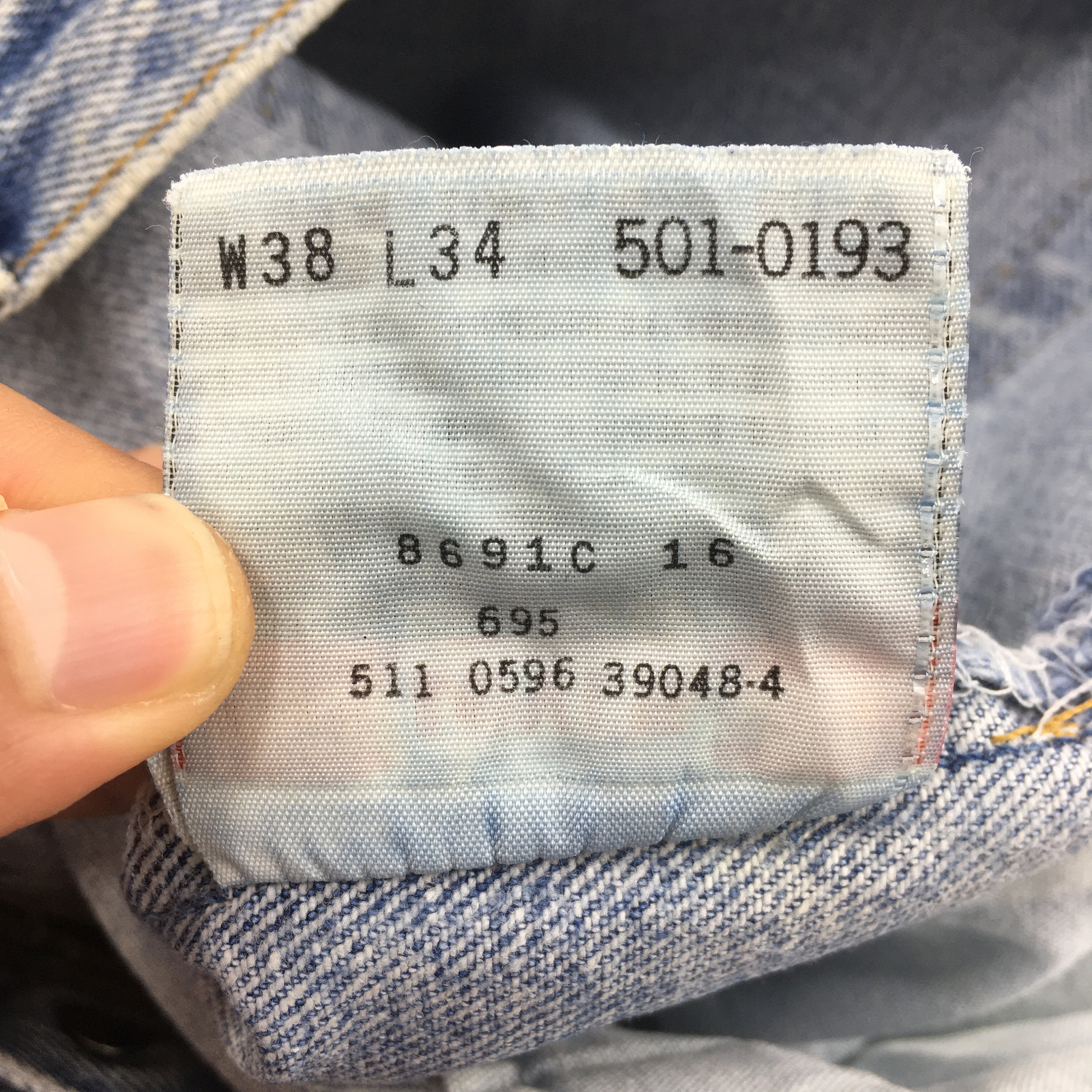 Size 34x32 Vintage 90s Levi's 501 Light Washed Jeans Levi's