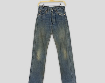 Größe 27x32 Vintage Levi's 501 Light Wash Blaue Jeans Hohe Taille Levi's 501 Stonewash Mom Denim Levis Damen Jeans Levi's Regular Fit W27
