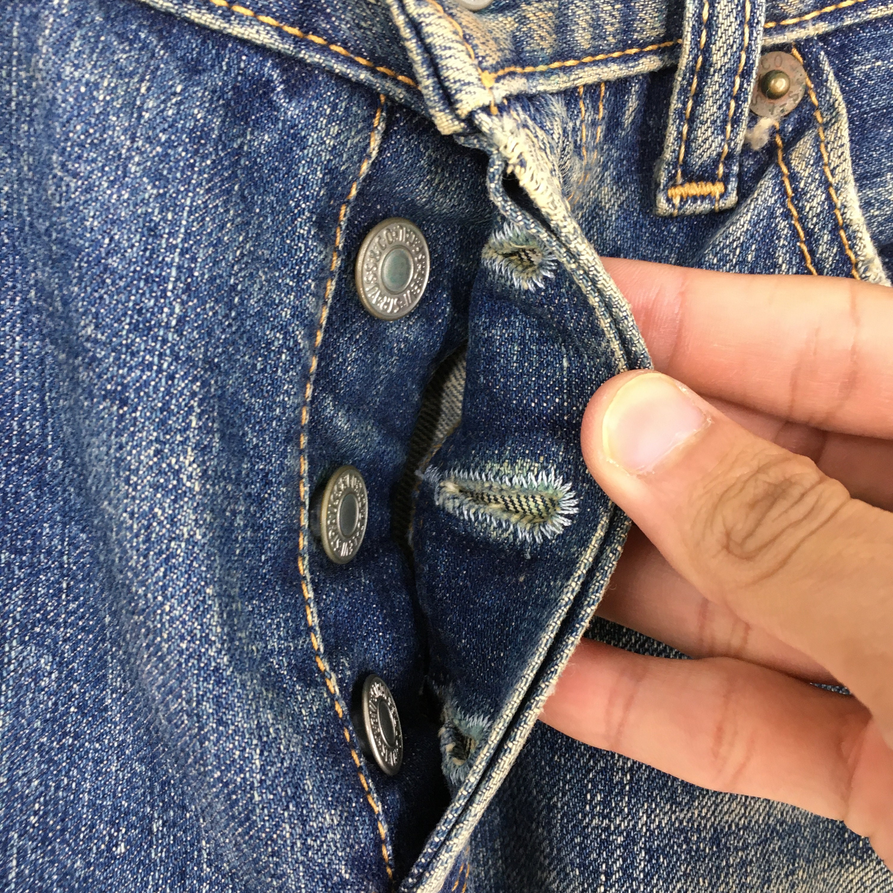 Size 28x28 Vintage Levi's 501 Blue Jeans Levi's Faded Dirty Size 28x28 Vintage Levi's 501 Blue Jeans Levi's Faded Dirty